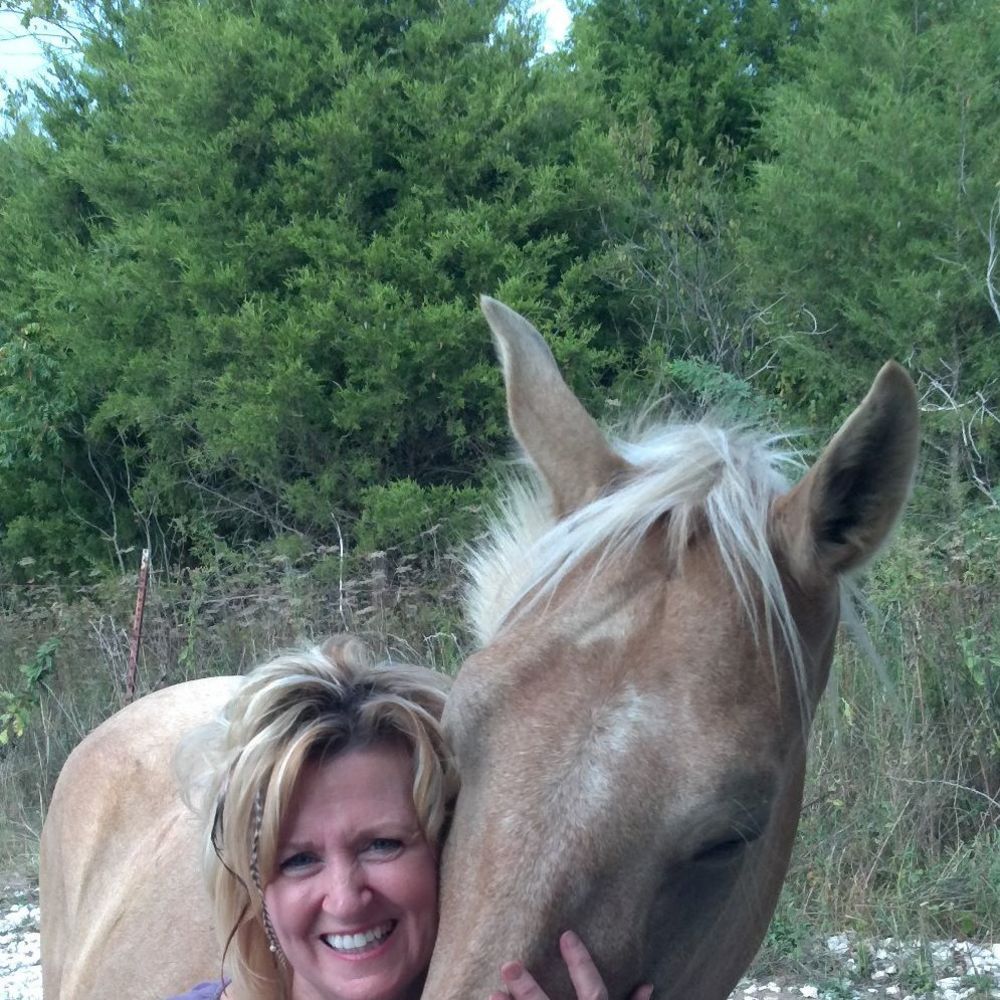 Meet your Posher, Charlotte