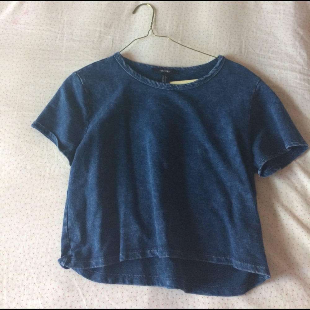 Cropped shirt