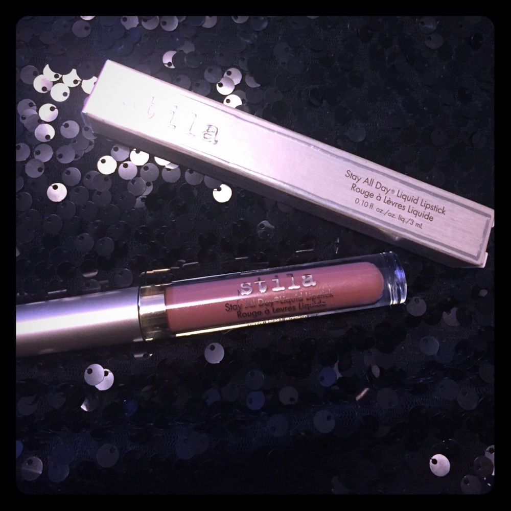 Still stay all day Liquid Lipstick -DOLCE