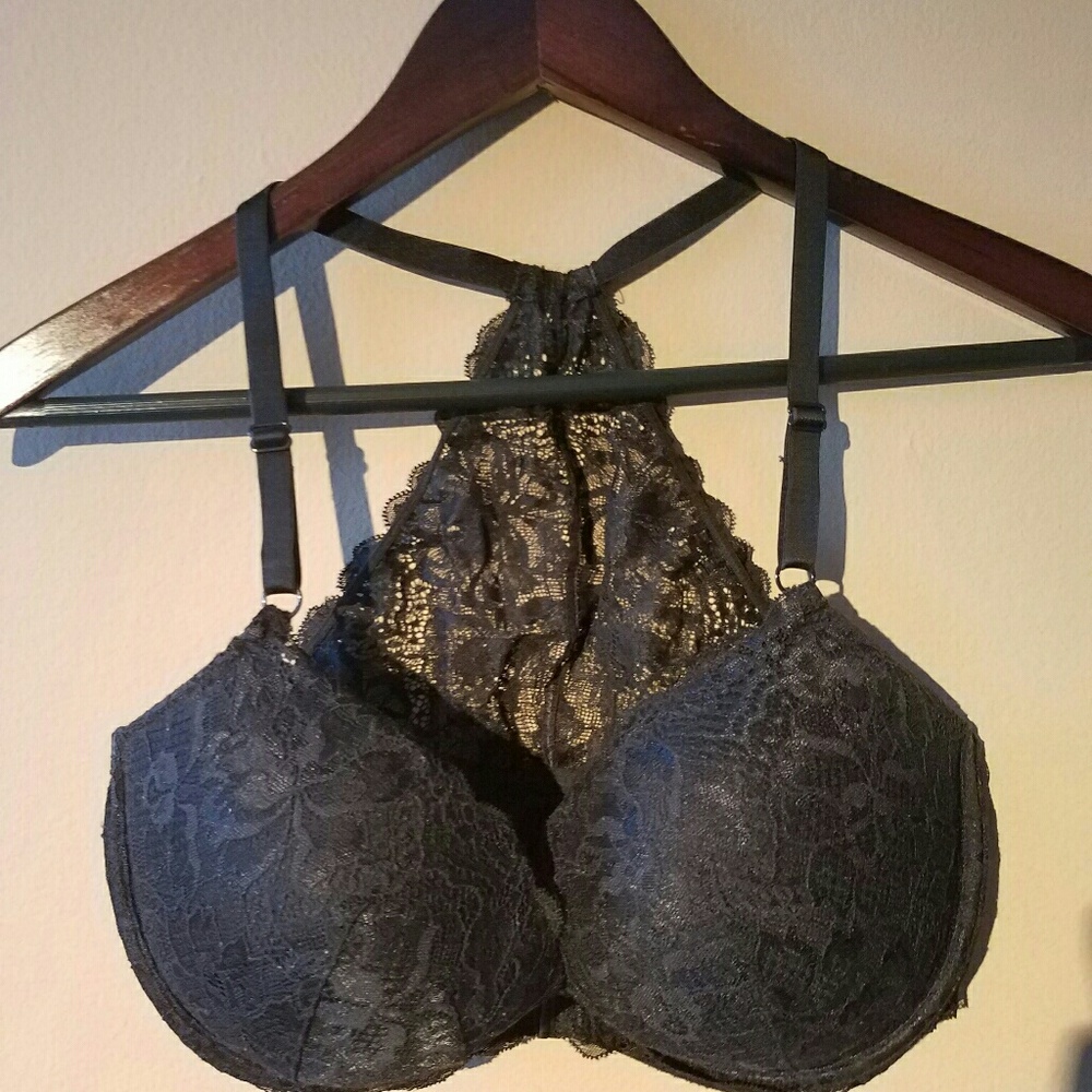 Black lace bra