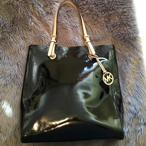 Michael Kors - Jet Set Tote