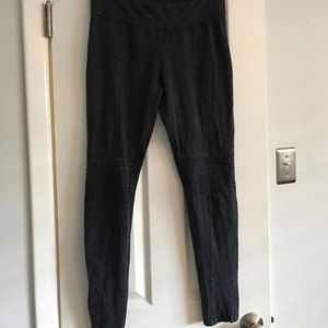 Size XL Abound Moto Leggings