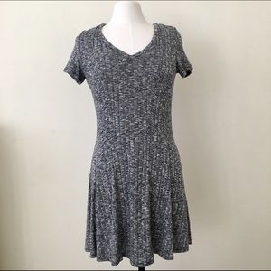 ~SALE~ Anthropologie Dolan Grey Knit Dress
