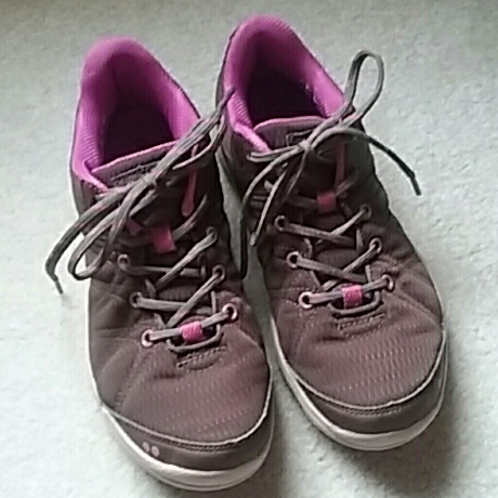 Ryka "Summit" shoes