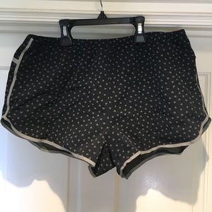 APC Outdoor Voices collaboration shorts M