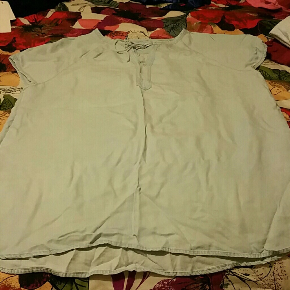 Chambray blue top