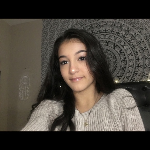 Meet your Posher, Ynez - Picture 1 of 1