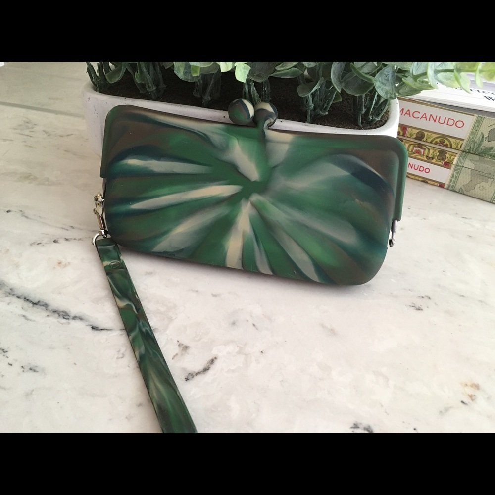 'Candy' brand snap-closure wristlet