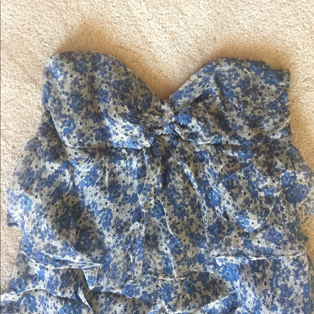 Zara 💯% Silk Flattering, Flouncy Layered Dress
