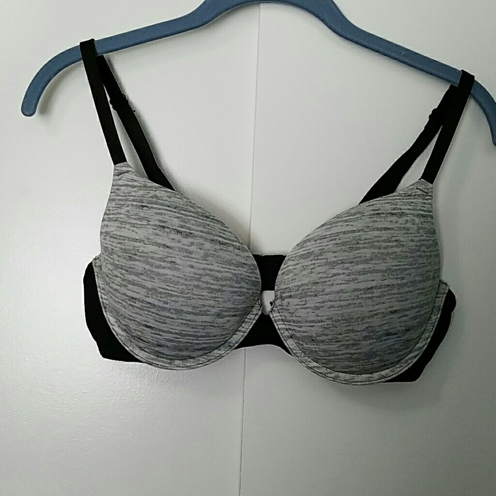 PINK by Victoria Secret grey and black bra
