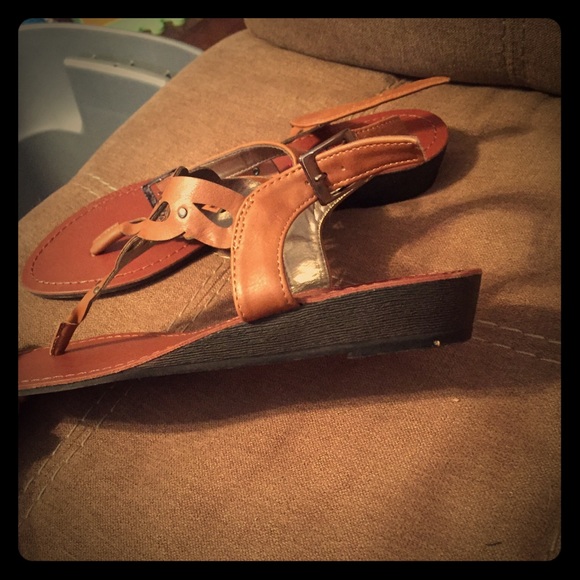 Sandals - Picture 2 of 2