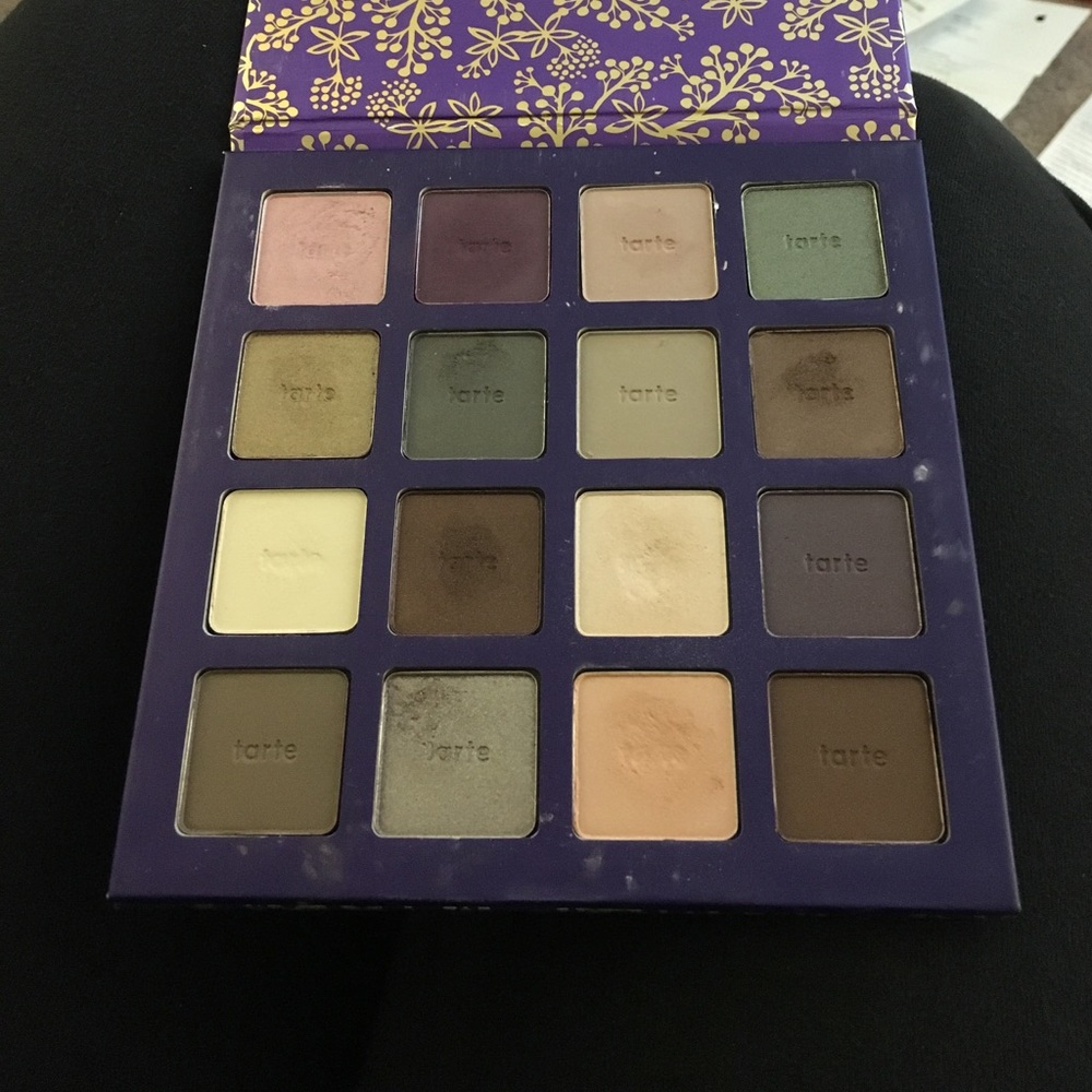 Tarte Amazonian Clay Eyeshadow Palette