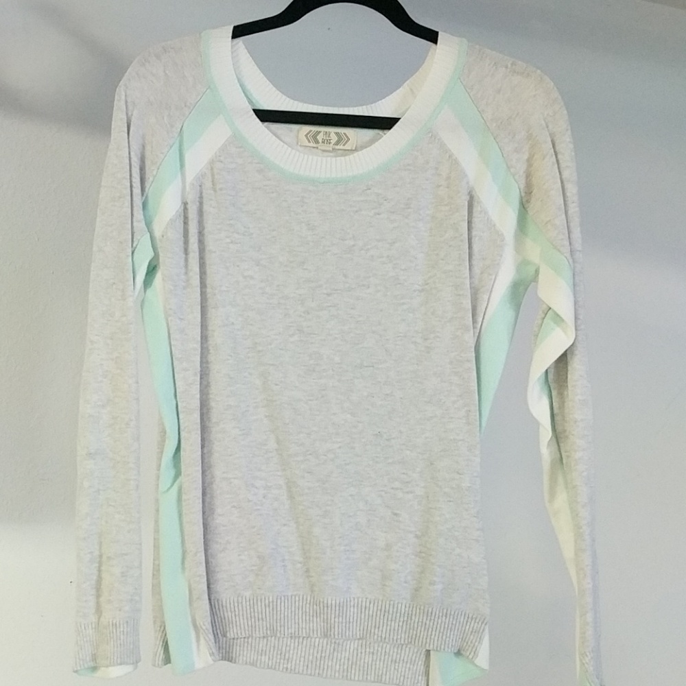 Grey sweater
