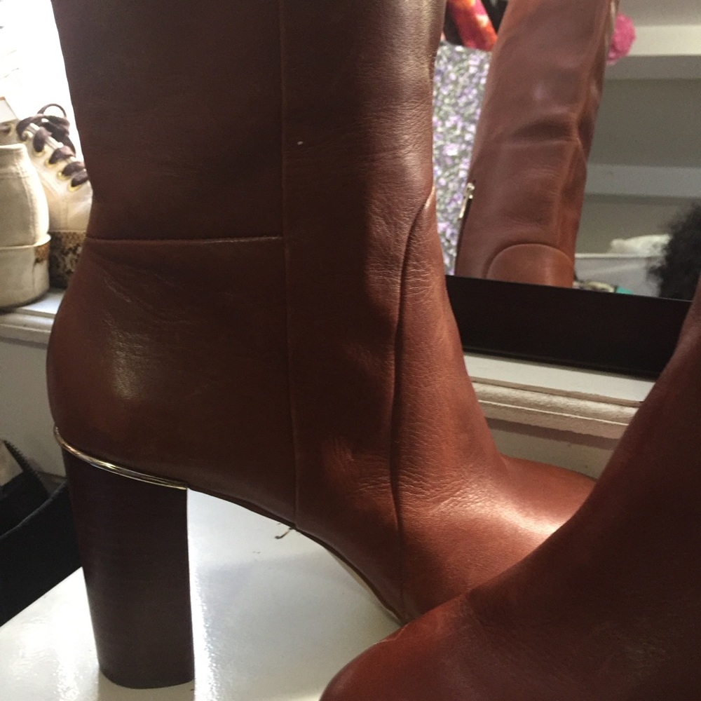 DONATED Knee High Leather Heeled Boot - Picture 1 of 5