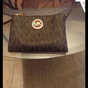 Michael Kors crossbody purse
