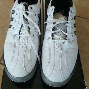 Boys golf shoes