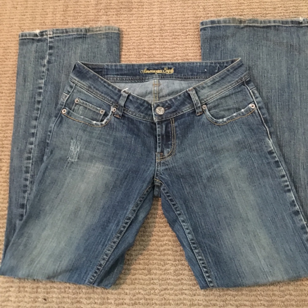 American Eagle boy cut vintage jeans