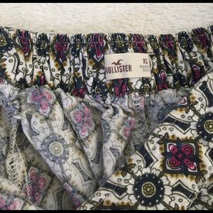 Hollister Shorts - ⭐️adorable hollister shorts size XS Hollister Shorts - ⭐️adorable hollister shorts size XS