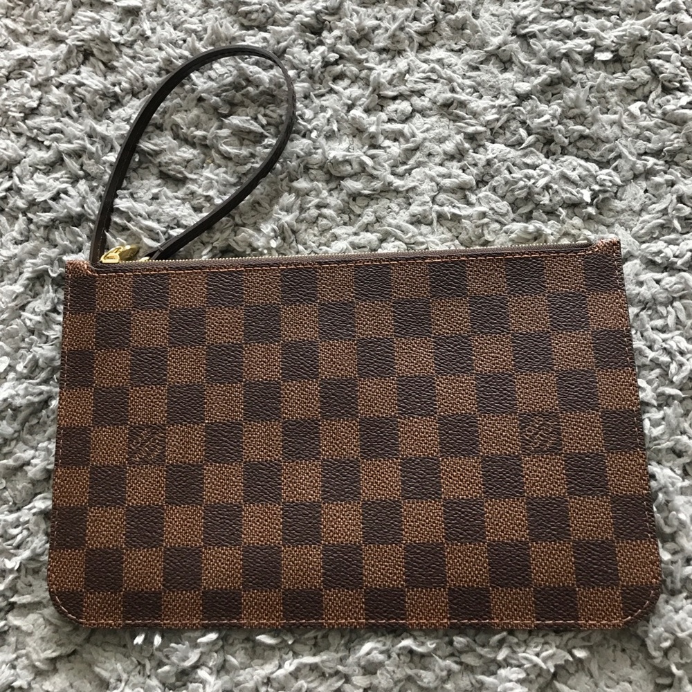 Louis Vuitton neverfull pochette Made in France!!