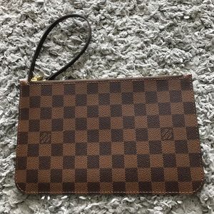 Louis Vuitton neverfull pochette Made in France!!