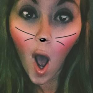 Meet your Posher, Lacey