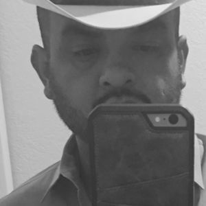 Meet your Posher, Roberto