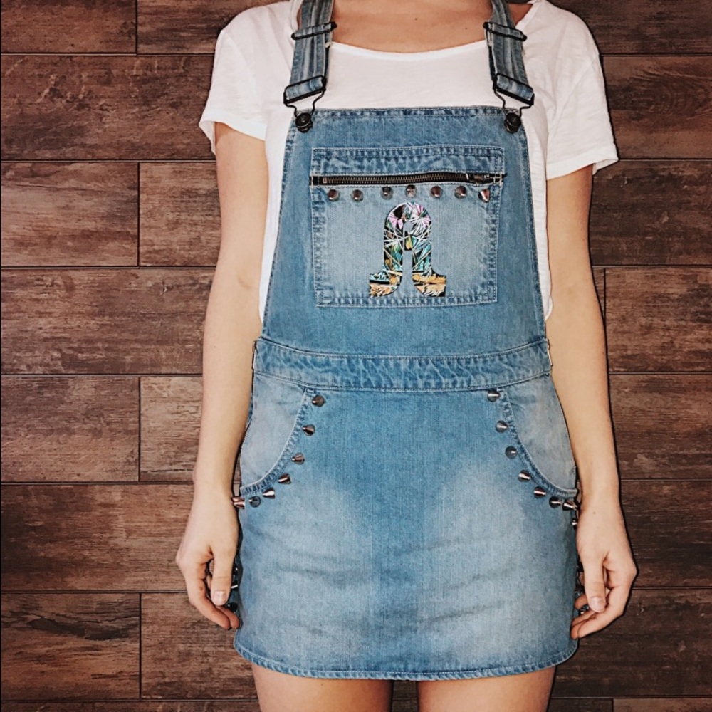 🚫SOLD🚫Pretty Lights Denim Overalls