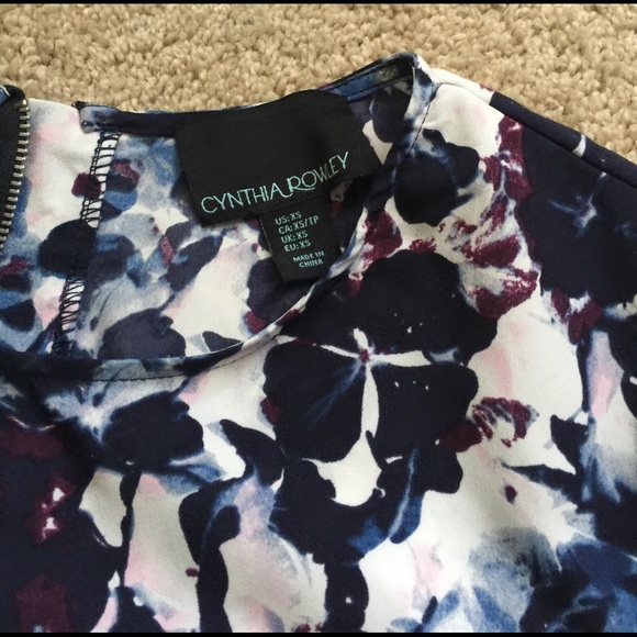 Lady blouse - Picture 2 of 4