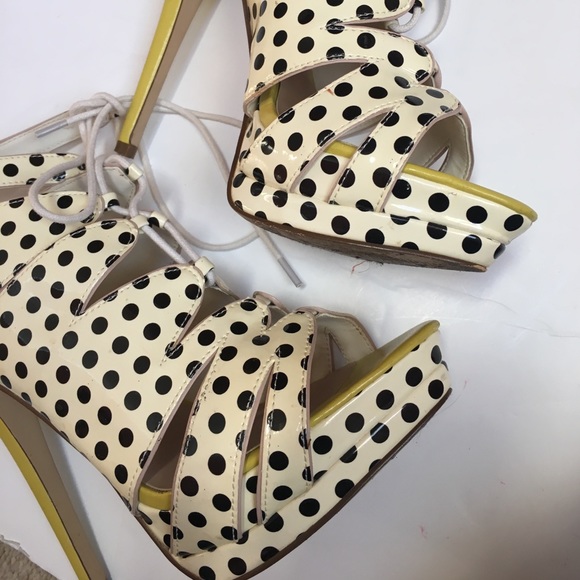 Lace up stilettos - Picture 4 of 4