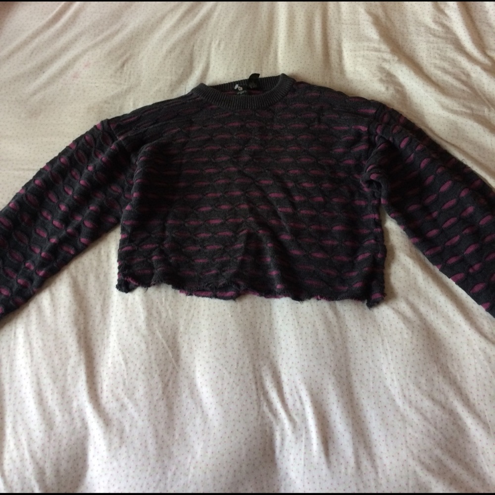 Vintage cropped sweater