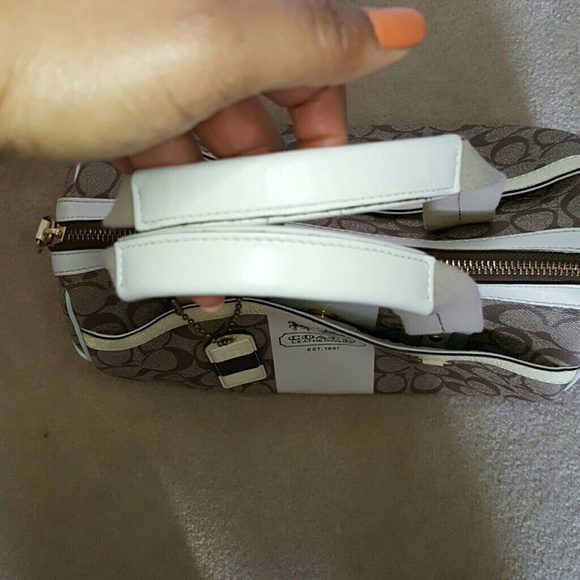 Coach Satchel Handbag - Picture 2 of 8