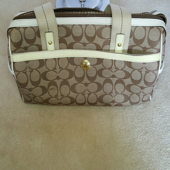 Coach Satchel Handbag - Picture 6 of 8