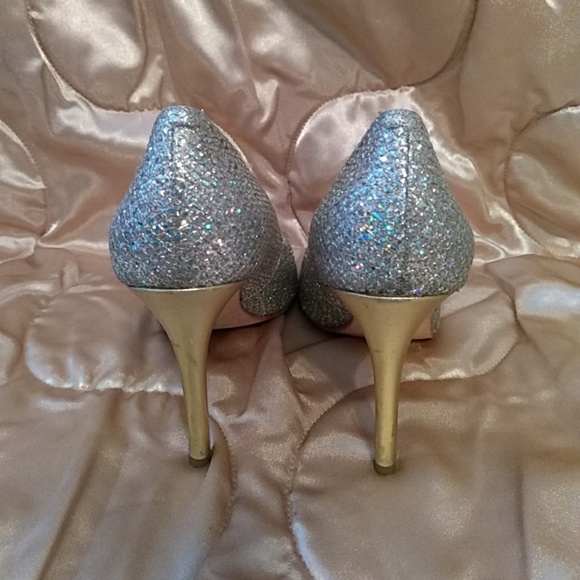 Enzo Angiolini Pumps - Picture 2 of 4