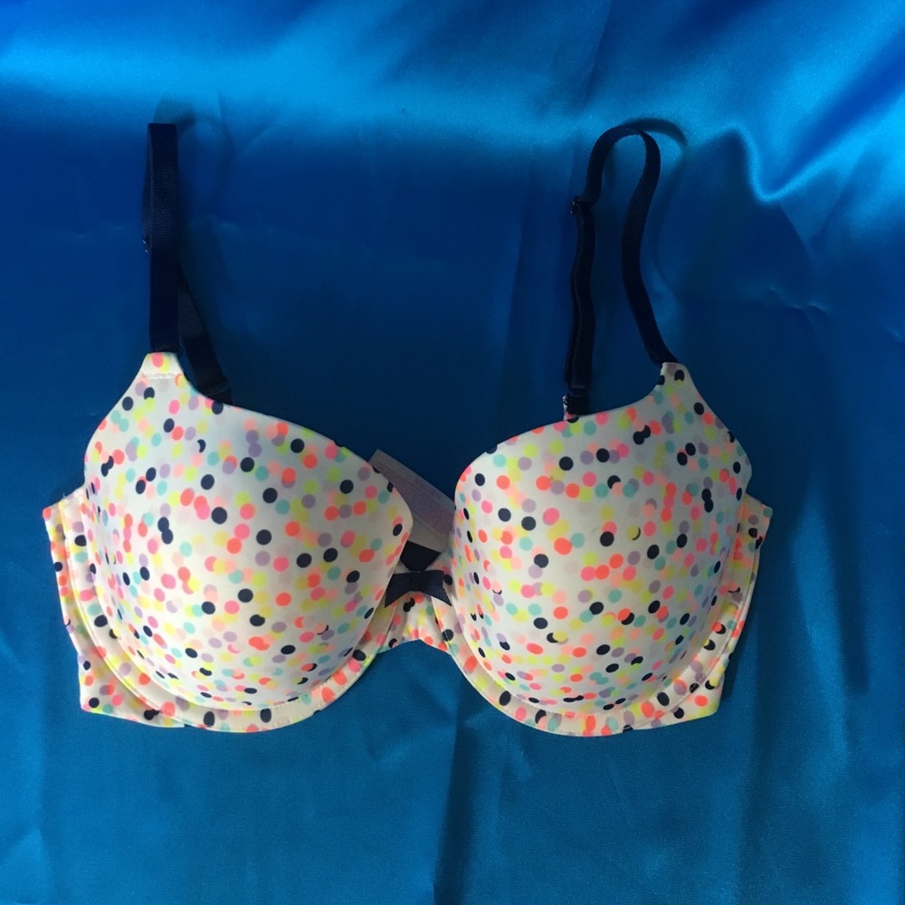 Victoria's Secret Bra, 32DD, NWOT