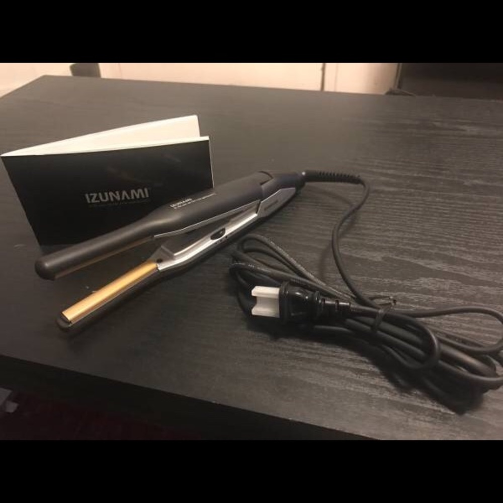 Izunami Short Style Flat Iron Ceramic/Tourmaline