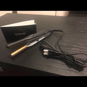 Izunami Short Style Flat Iron Ceramic/Tourmaline