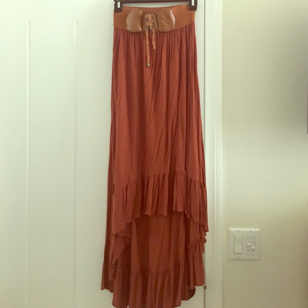 Copper high to low skirt