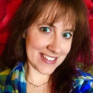 Meet your Posher, Corinne