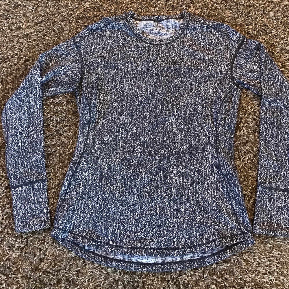 *Lululemon long sleeve*
