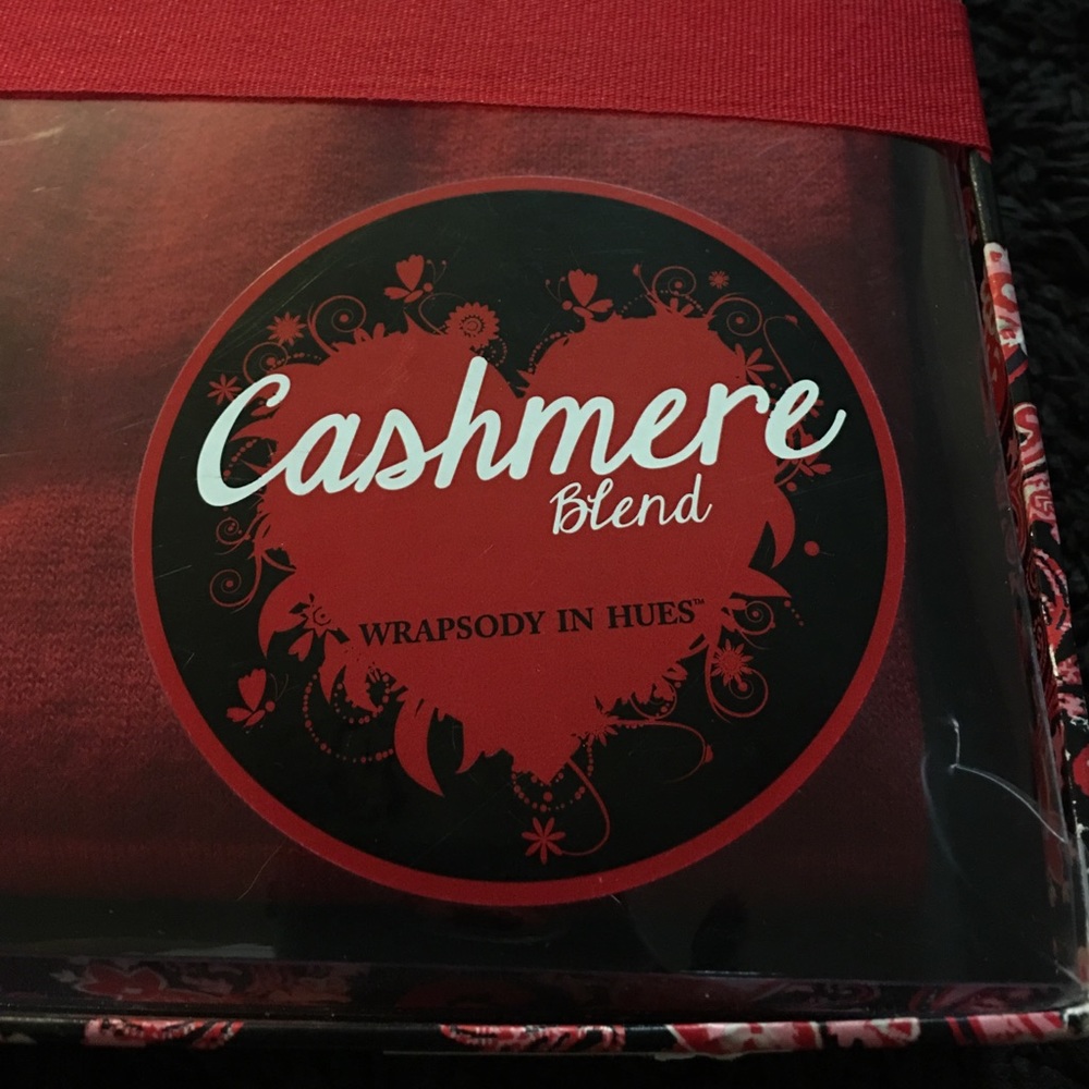 NWT red cashmere blend scarf