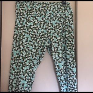 Lularoe leggings