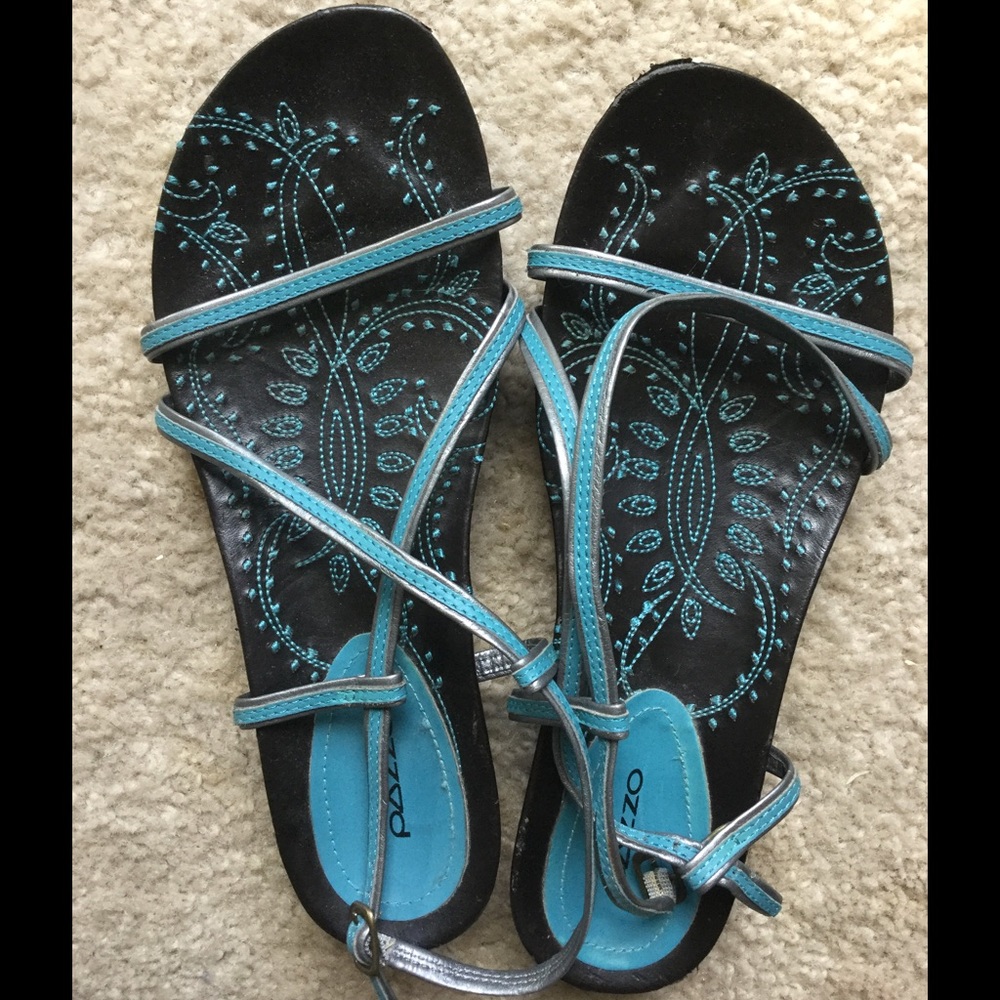 Blue straps sandals 7M EUC