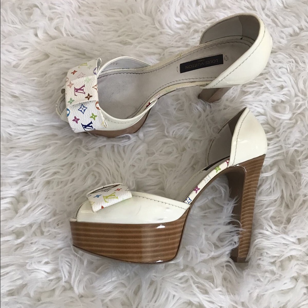 Louis Vuitton 👠