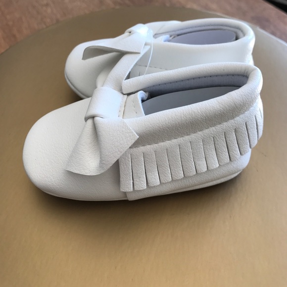 SUPER CUTE!!!!! Baby shoes moccasins - Picture 2 of 4