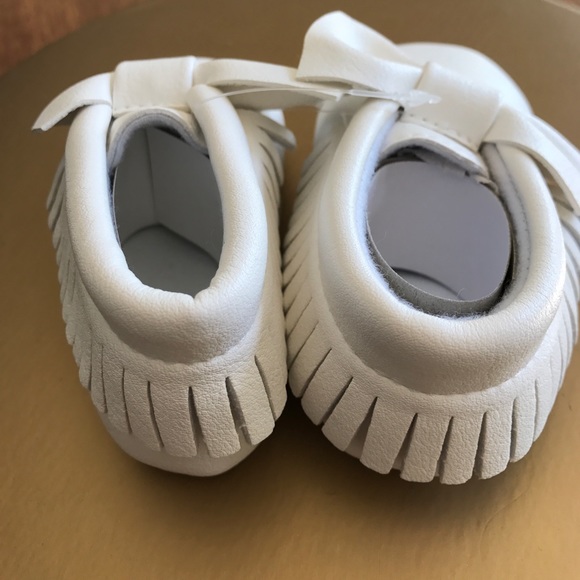 SUPER CUTE!!!!! Baby shoes moccasins - Picture 3 of 4