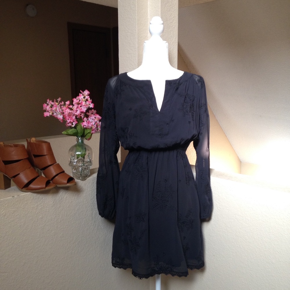 Chelsea & Violet Embroidered Long Sleeve Dress - Picture 2 of 6