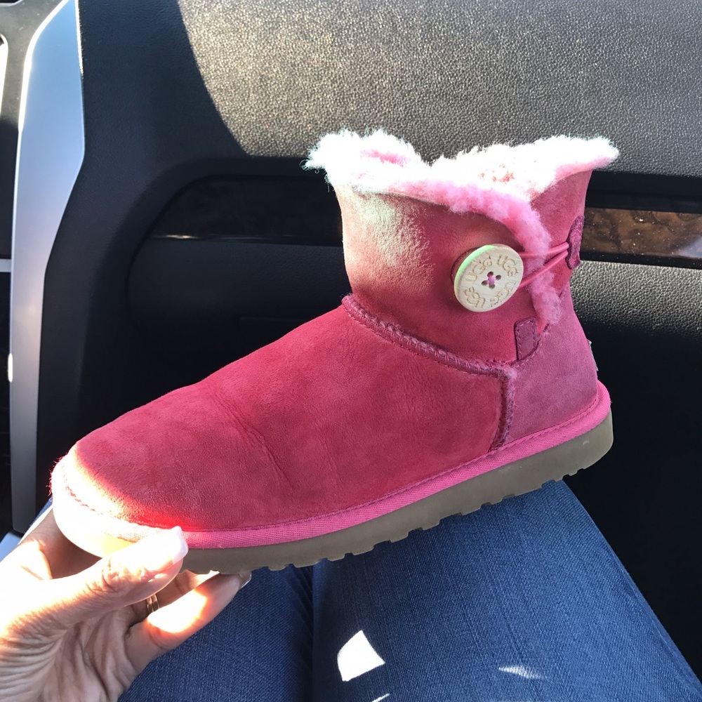 Pink woman ugg boots