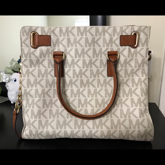 Michael Kors bag - Picture 2 of 5