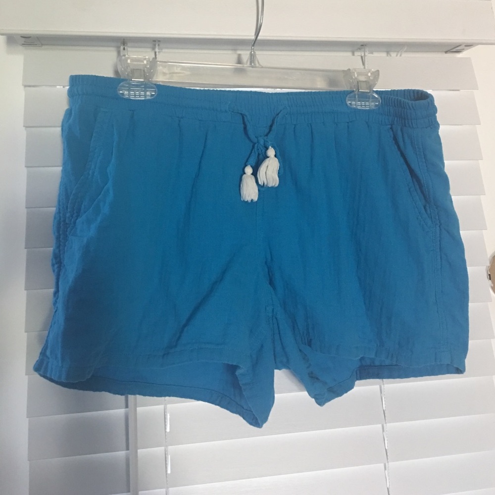 Old Navy cotton shorts with drawstring & pockets