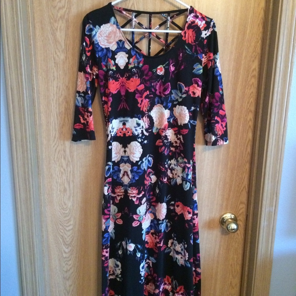 Floral maxi dress